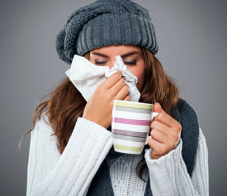 https://hakimanteb.com/wp-content/uploads/2023/11/young-woman-having-flu-blowing-her-nose-handkerchief_329181-1724-740x640.jpg